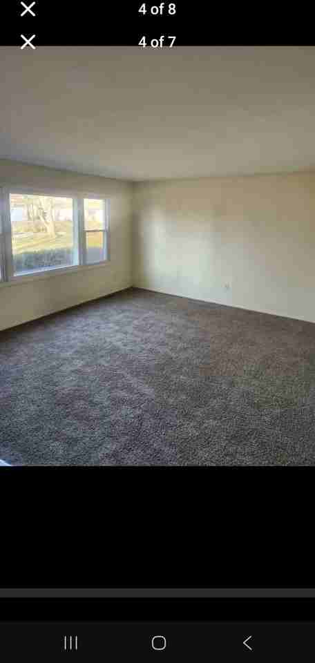 417 Portland Ct - Photo 4 of 5