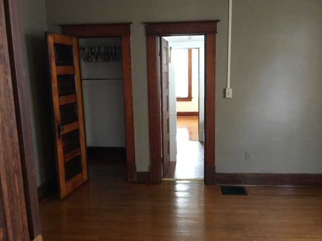 705 Madison St - Photo 6 of 13