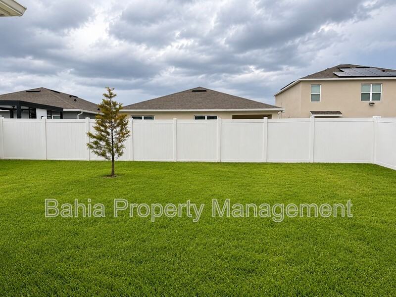 5815 Camilla St - Photo 5 of 23