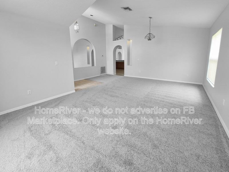 2549 Siena Way - Photo 4 of 21