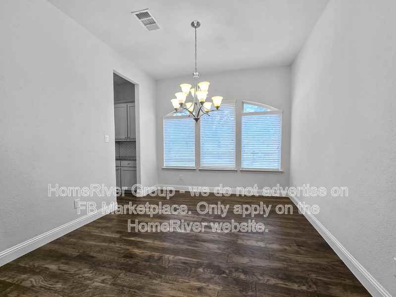 3000 Crestwater Rdg - Photo 5 of 23