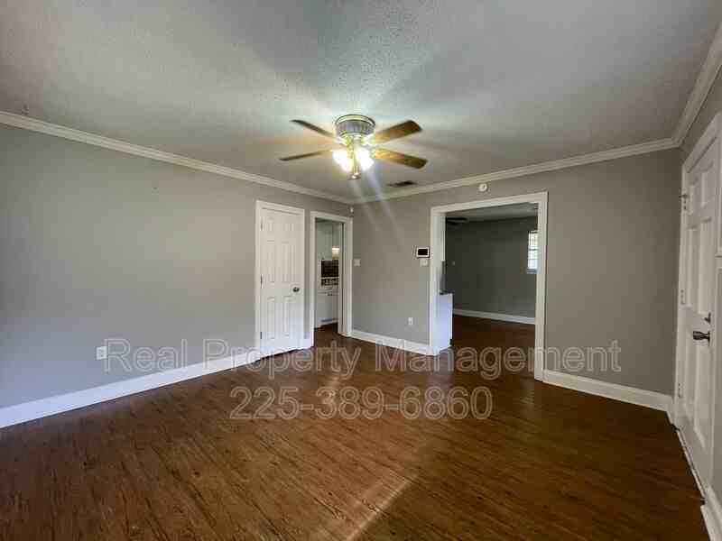 275 W Chalfont Dr - Photo 3 of 23
