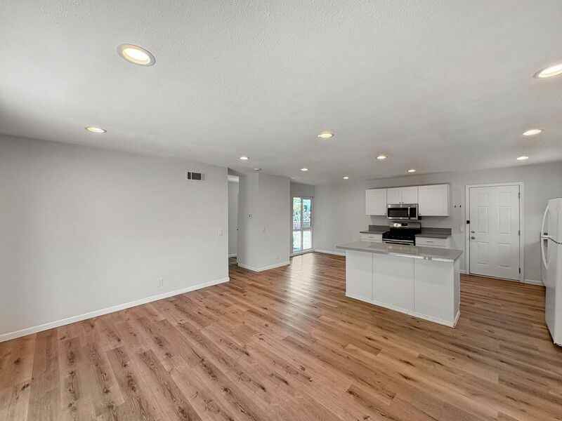 552 Luna Dr - Photo 5 of 22