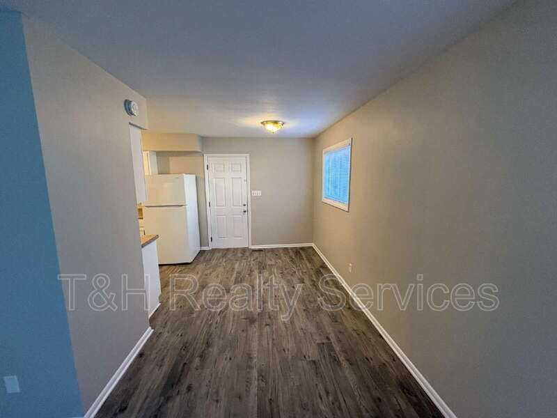 8138 E 34th St - Photo 6 of 19