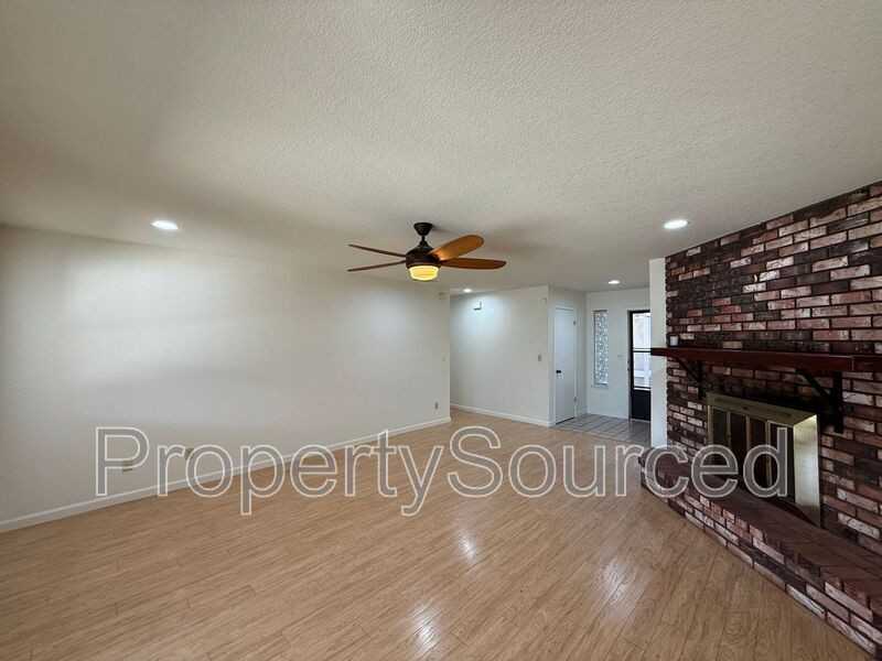 1444 Snead Ct - Photo 4 of 50