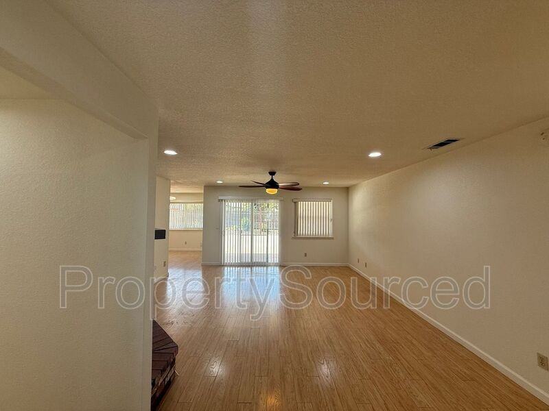 1444 Snead Ct - Photo 6 of 50
