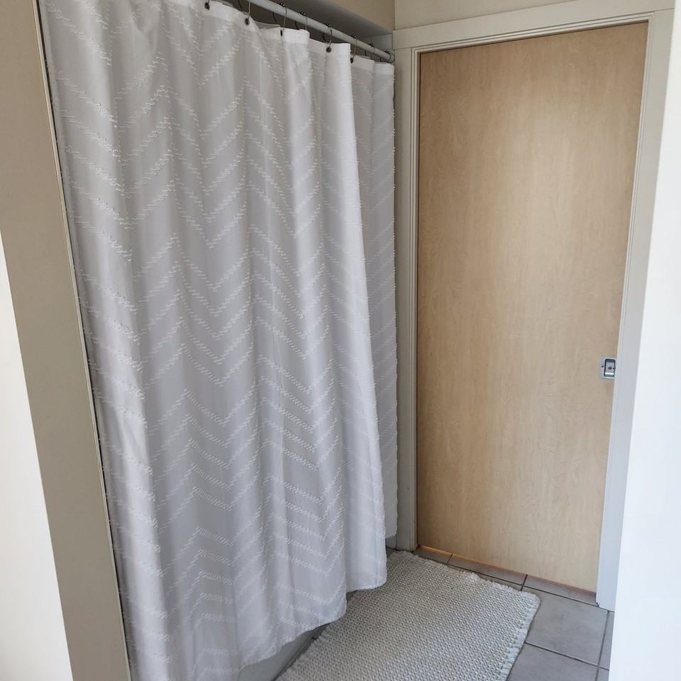 969 Richards Street - Photo 7 of 12