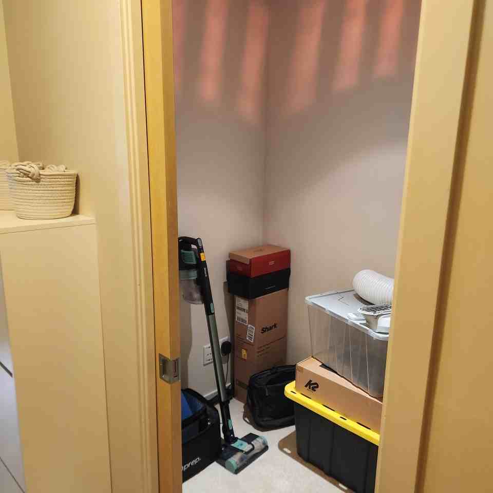 969 Richards Street - Photo 4 of 12