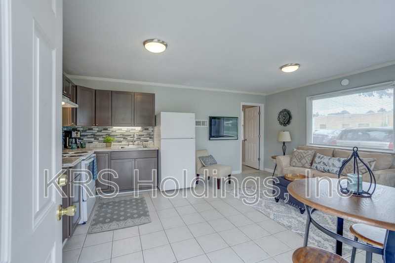 4161 Richmond Hwy #4161 - Photo 2 of 12