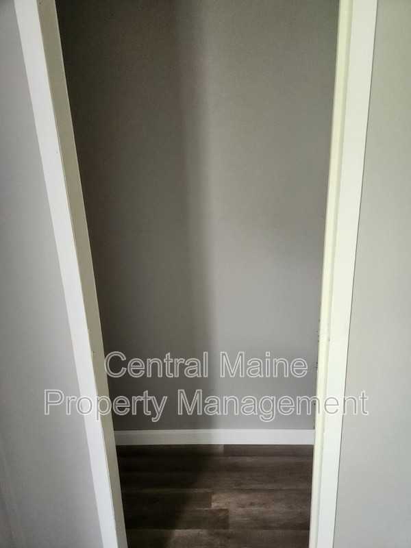 1 Austin Dr - Photo 3 of 7