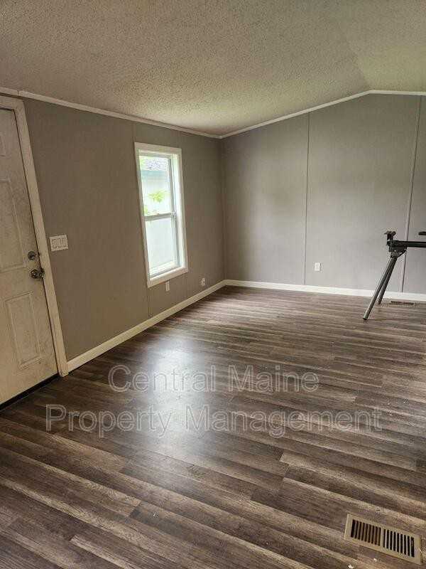 1 Austin Dr - Photo 7 of 7