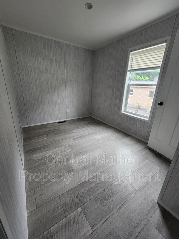 9 Austin Dr - Photo 4 of 9