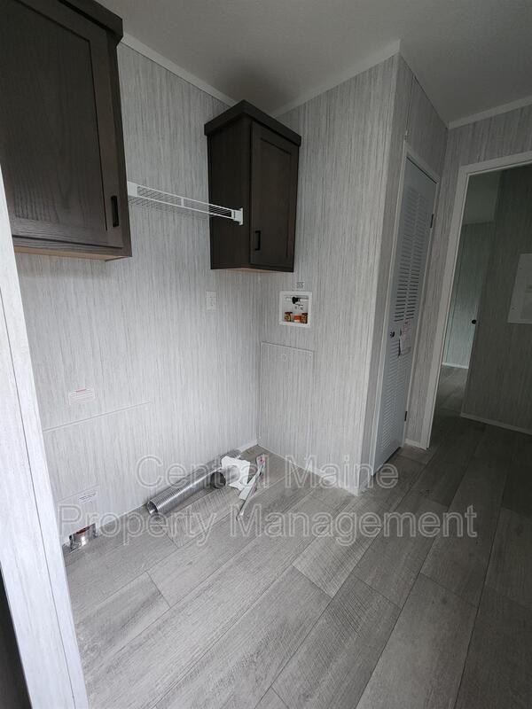 9 Austin Dr - Photo 6 of 9