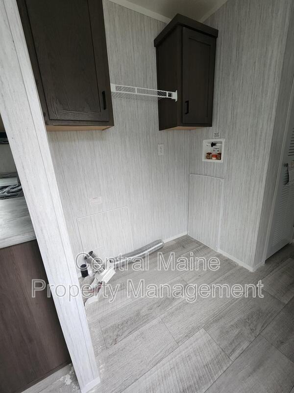11 Austin Dr - Photo 6 of 9