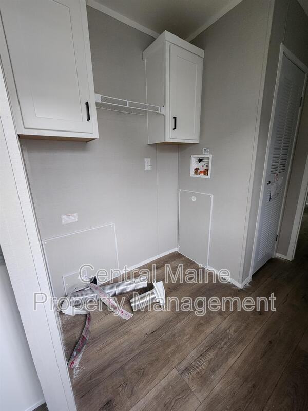 13 Austin Dr - Photo 6 of 9