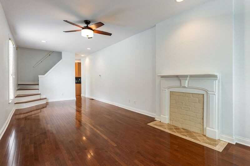 794 Hamlet St - Photo 3 of 37