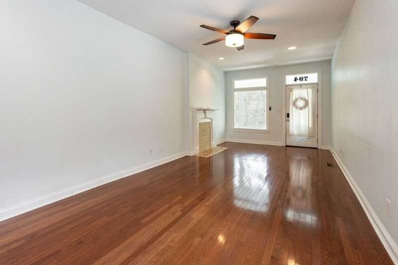 794 Hamlet St - Photo 7 of 37