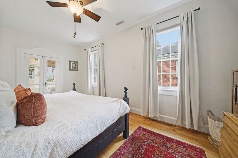 2115 Claremont Ave - Photo 4 of 27