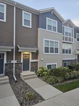 851 Roselyn Dr - Photo 1 of 1
