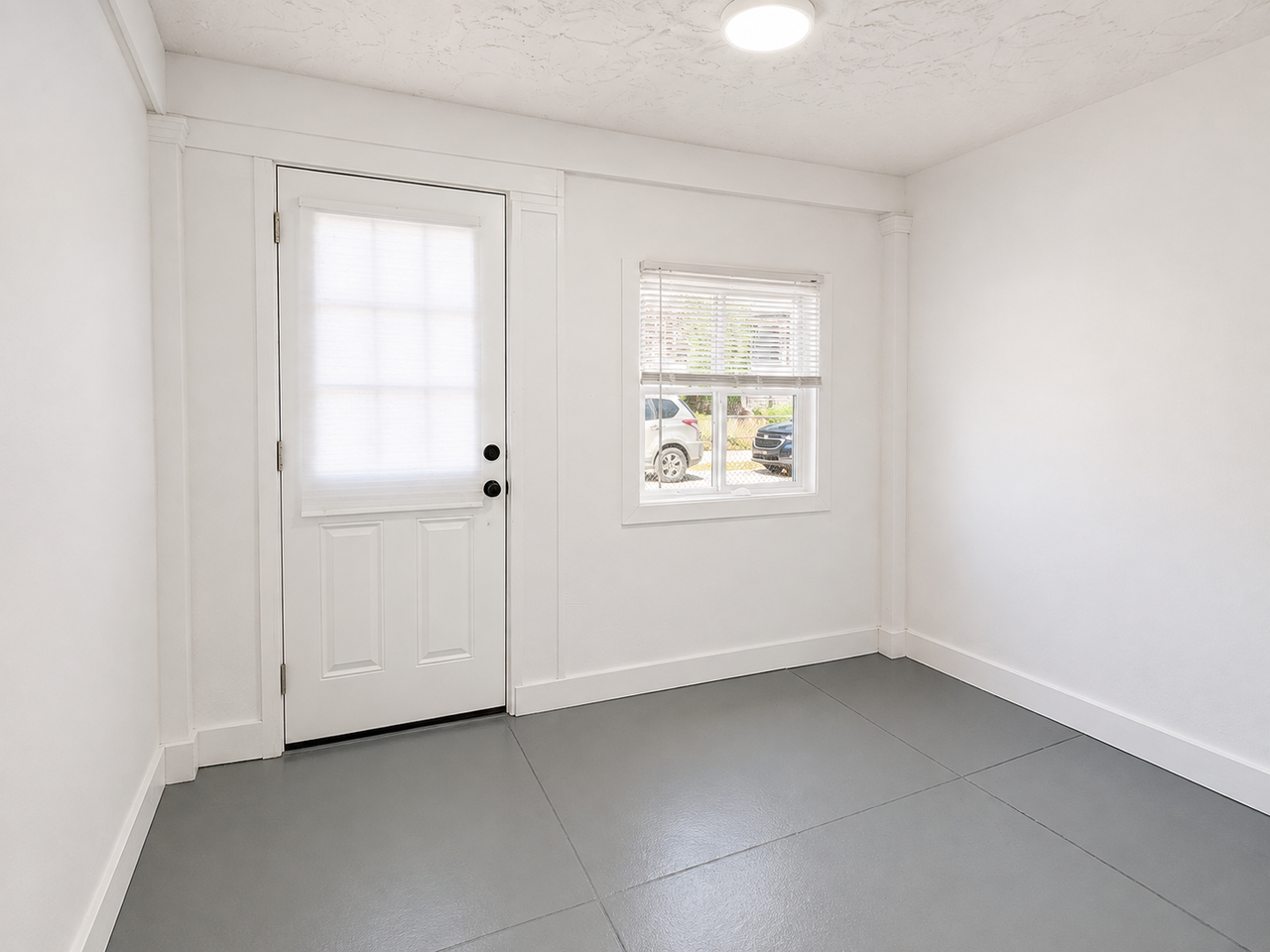 5706 Reedland St - Photo 2 of 10