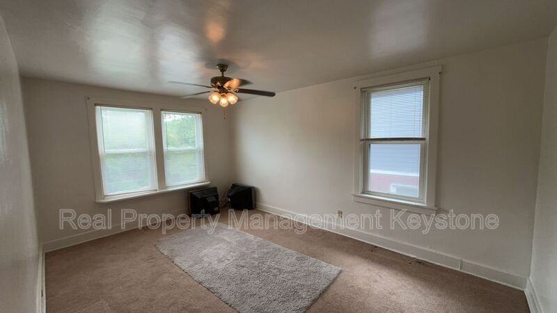 3518 Campus St #3520 - Photo 6 of 16