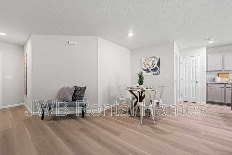 9221 8th Ave - Photo 7 of 23