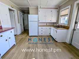 featured image of 164 Silver St #1