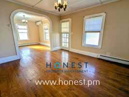 featured image of 164 Silver St #1