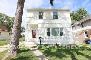 featured image of 841 Capen St Ne