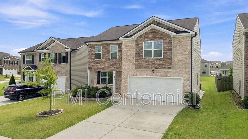 2335 Waycross Ln - Photo 3 of 34