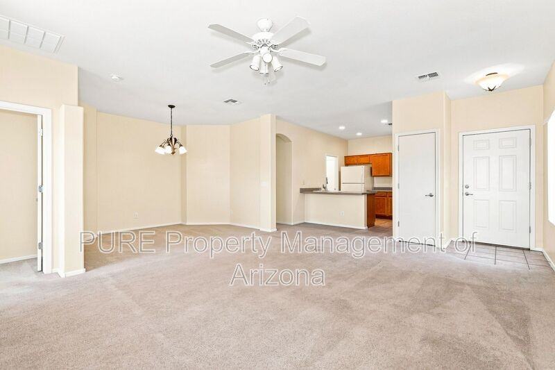 2807 E Morenci Rd - Photo 7 of 31
