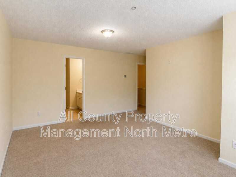 135 Primrose Dr - Photo 7 of 14