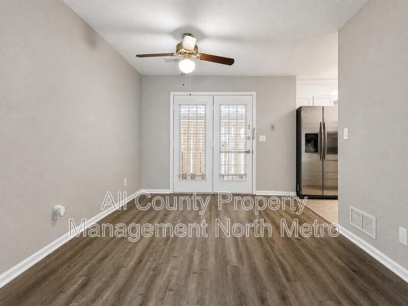 130 Holcomb Ferry Rd - Photo 4 of 12