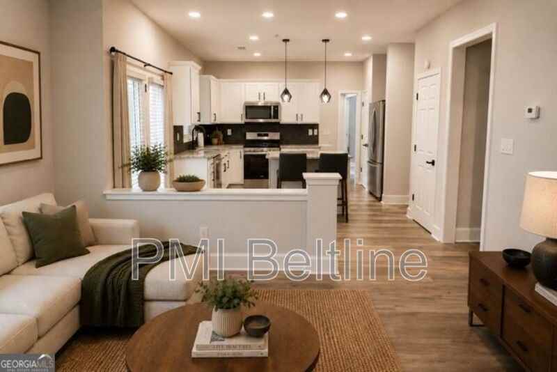 4644 Creekside Cv - Photo 3 of 35