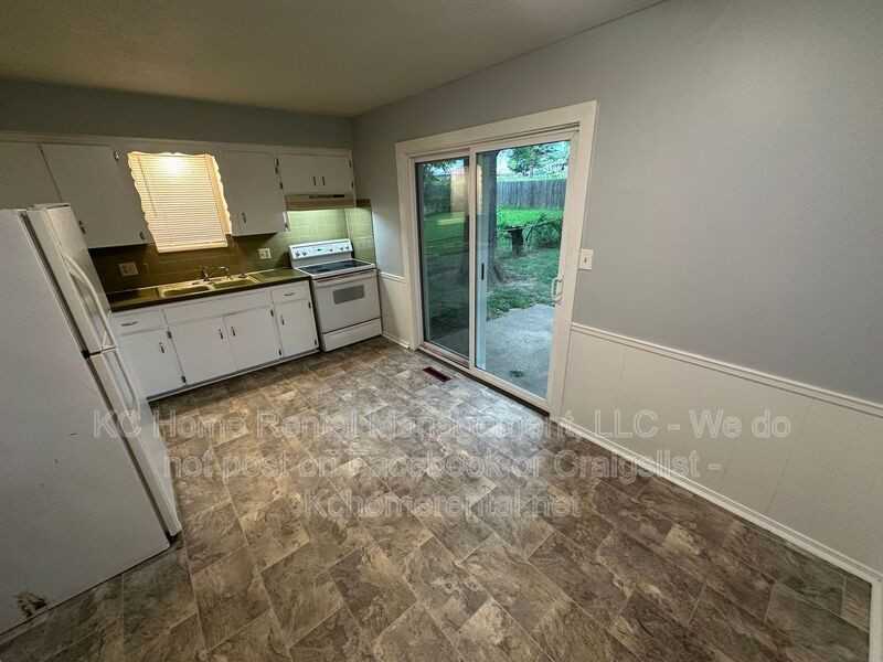 1906 E Cedar St - Photo 3 of 23