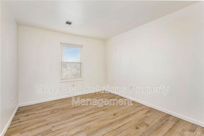 1241 Devon Ave #1247B - Photo 2 of 8