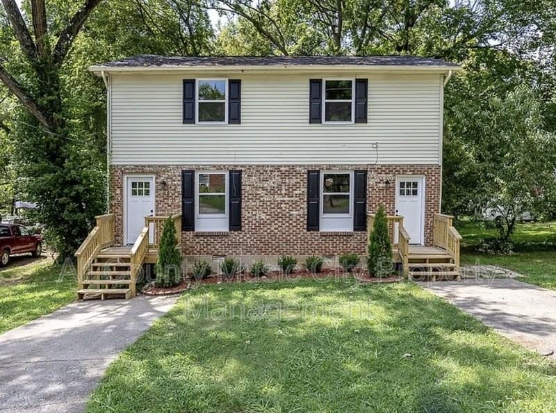 1907 S Lyle Ln #A - Photo 2 of 15