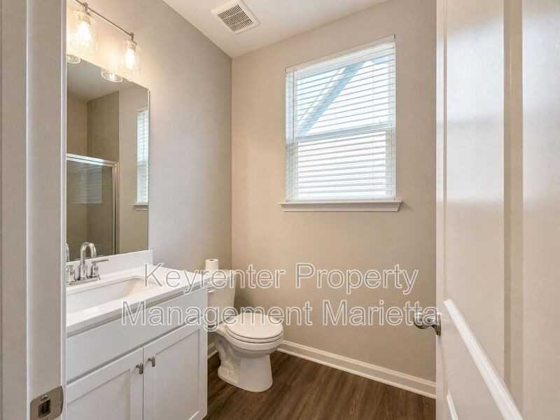 101 Honeydew Ln - Photo 7 of 47