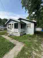 featured image of 2067 N Maple Ave