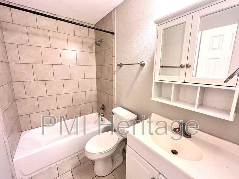 103 W Martin Luther King Jr Blvd #5 - Photo 6 of 7