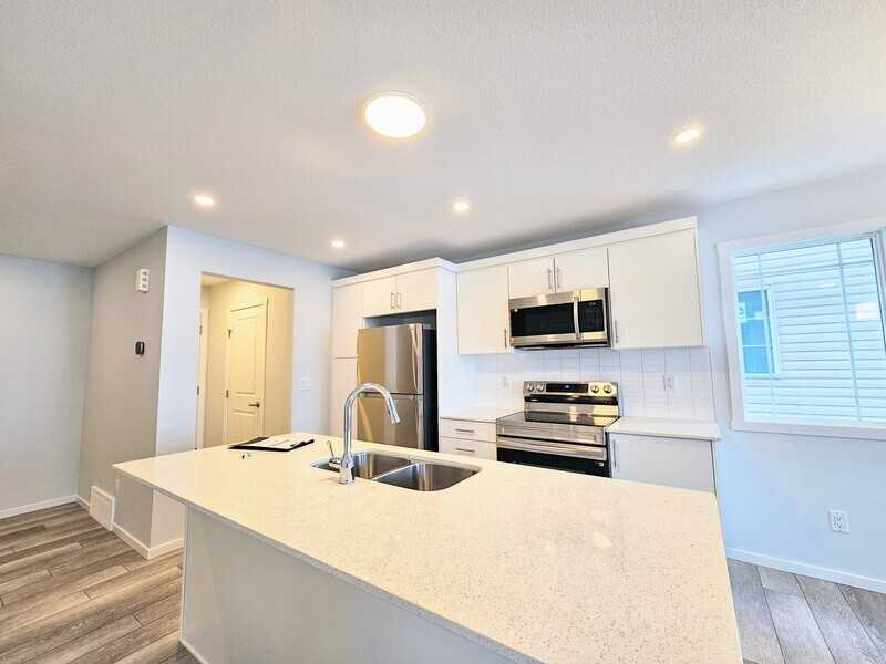20413 15a Ave Nw - Photo 6 of 34