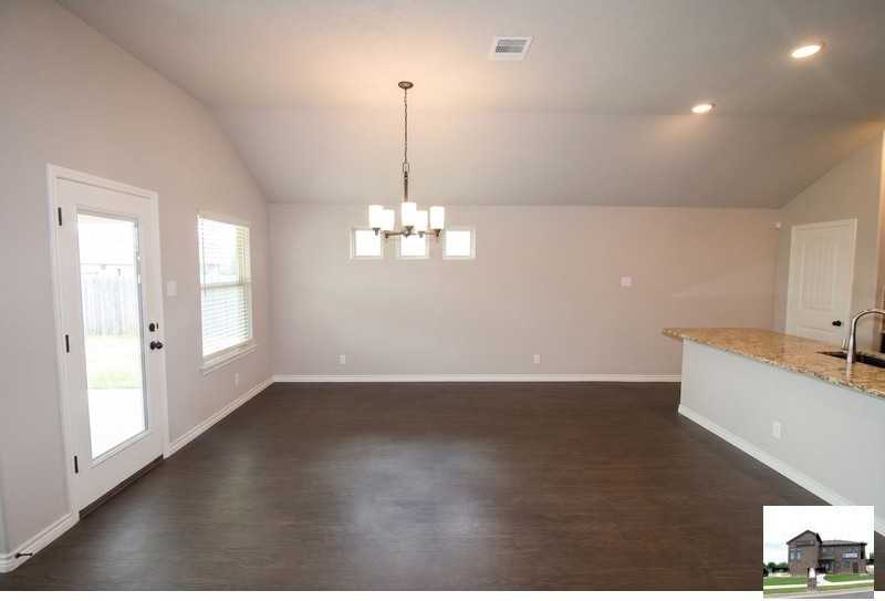 900 Clanton Cv - Photo 3 of 49