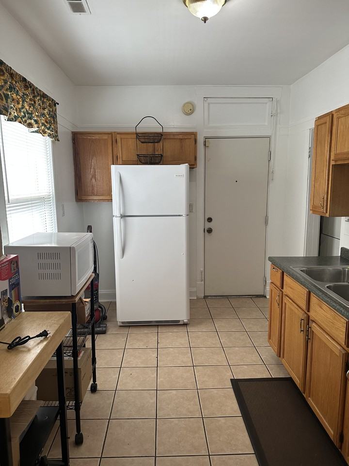6544 N Talman Ave #2 - Photo 3 of 11