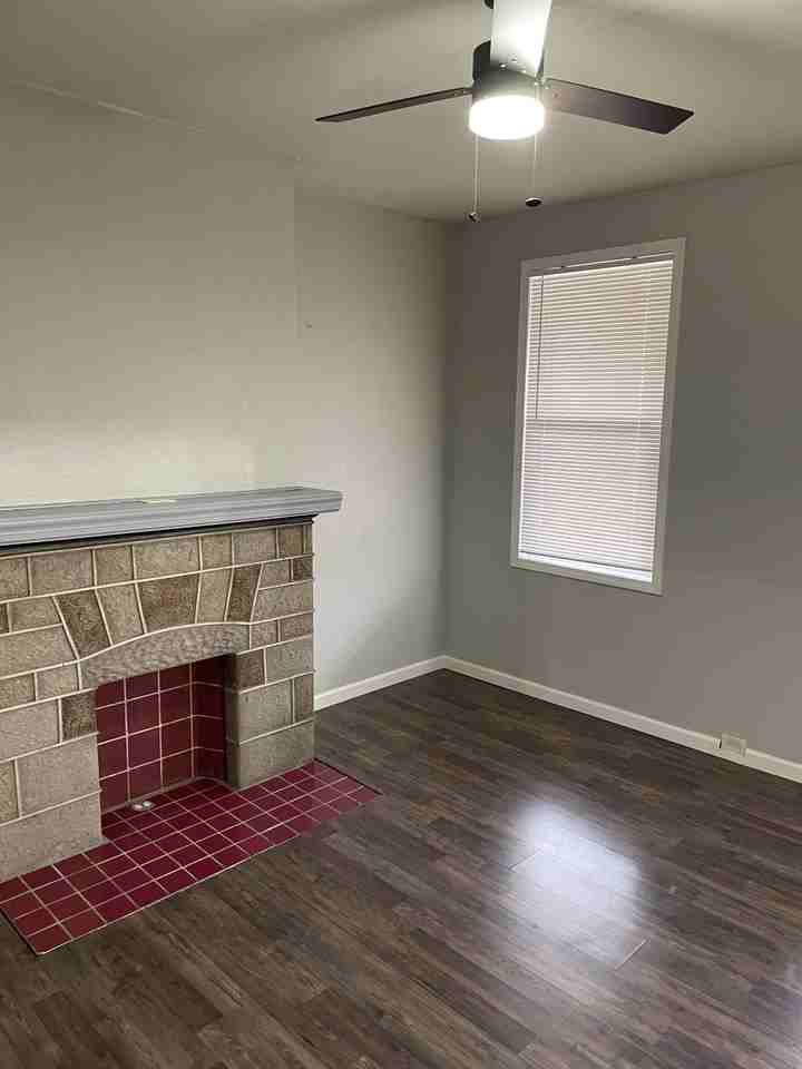 419 Grace St #NA - Photo 4 of 17