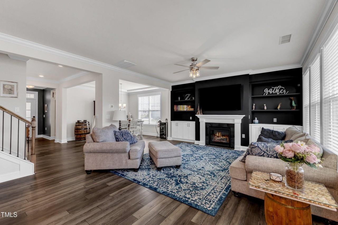 1526 Cloverfield Ct #NA - Photo 7 of 50