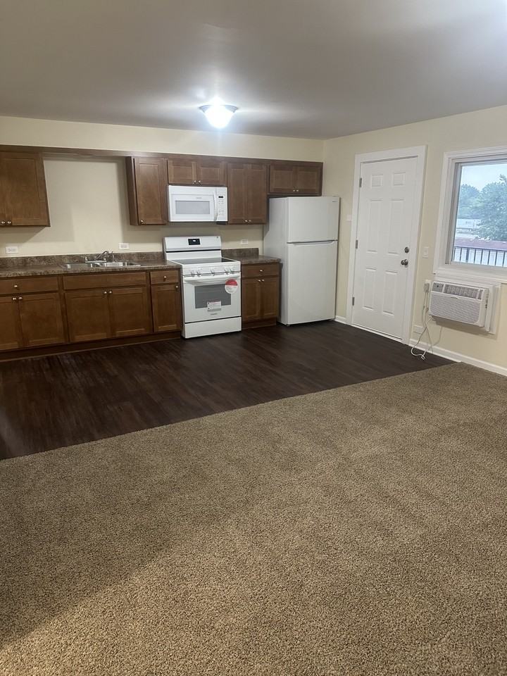 1280 Blackburn St #301