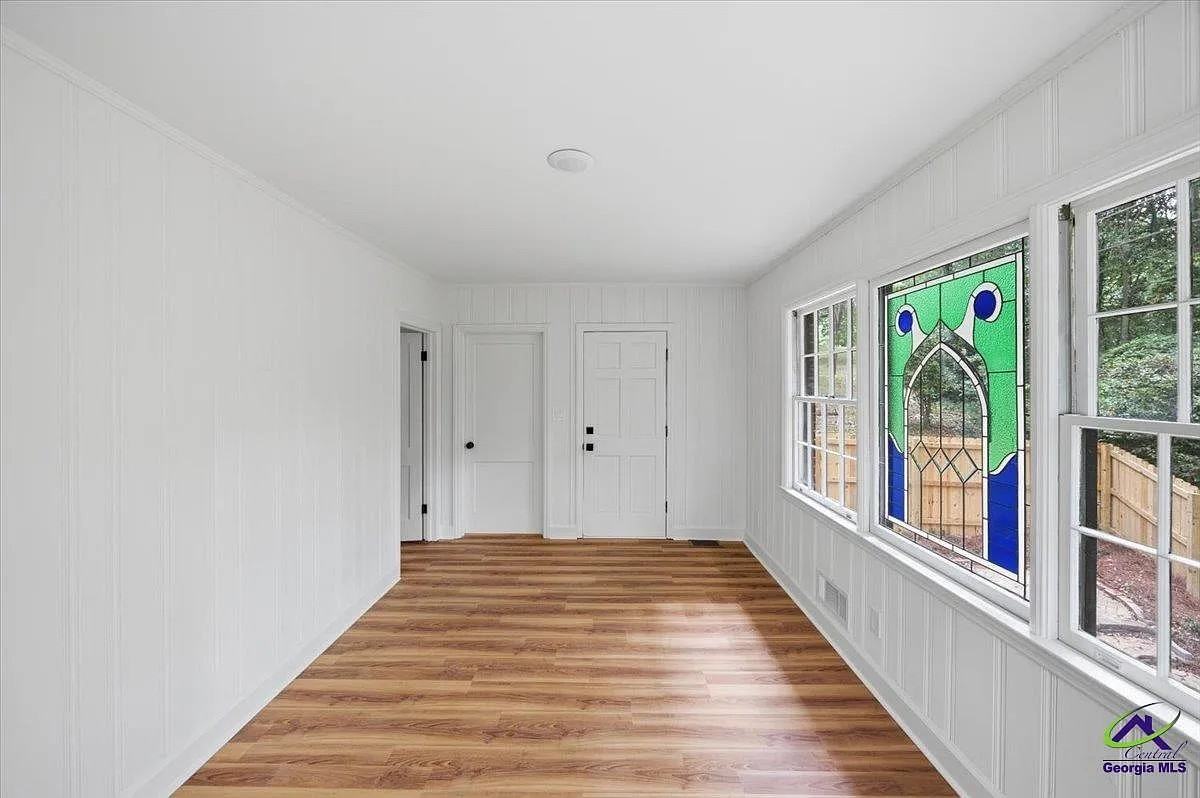 1320 Briarcliff Rd #NA - Photo 6 of 22