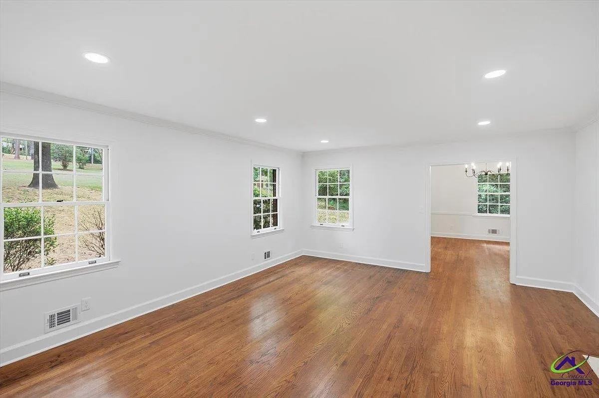 1320 Briarcliff Rd #NA - Photo 7 of 22