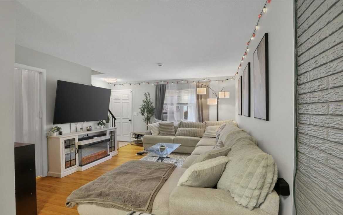 24 Woodward Ave #55 - Photo 5 of 12
