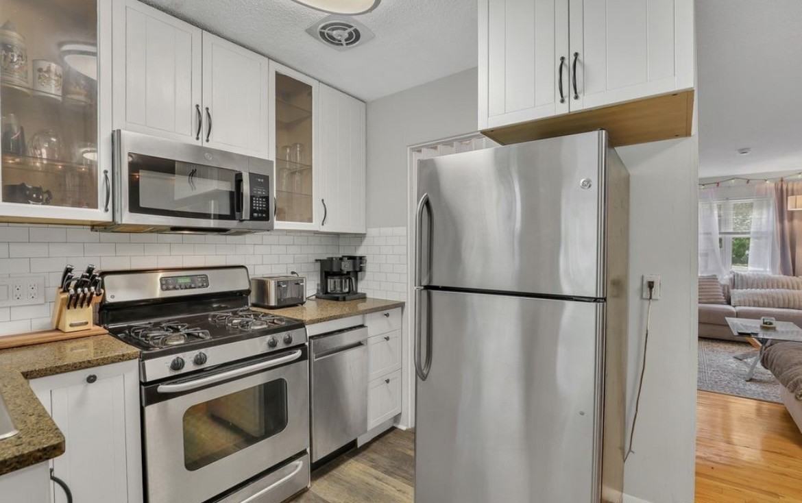 24 Woodward Ave #55 - Photo 7 of 12